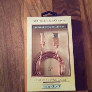 Rose Gold Charge & Sync for use with Android